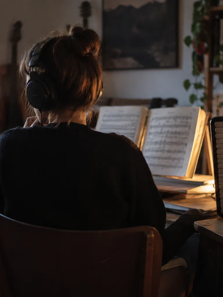 Cover artist practicing with a minus-one mix